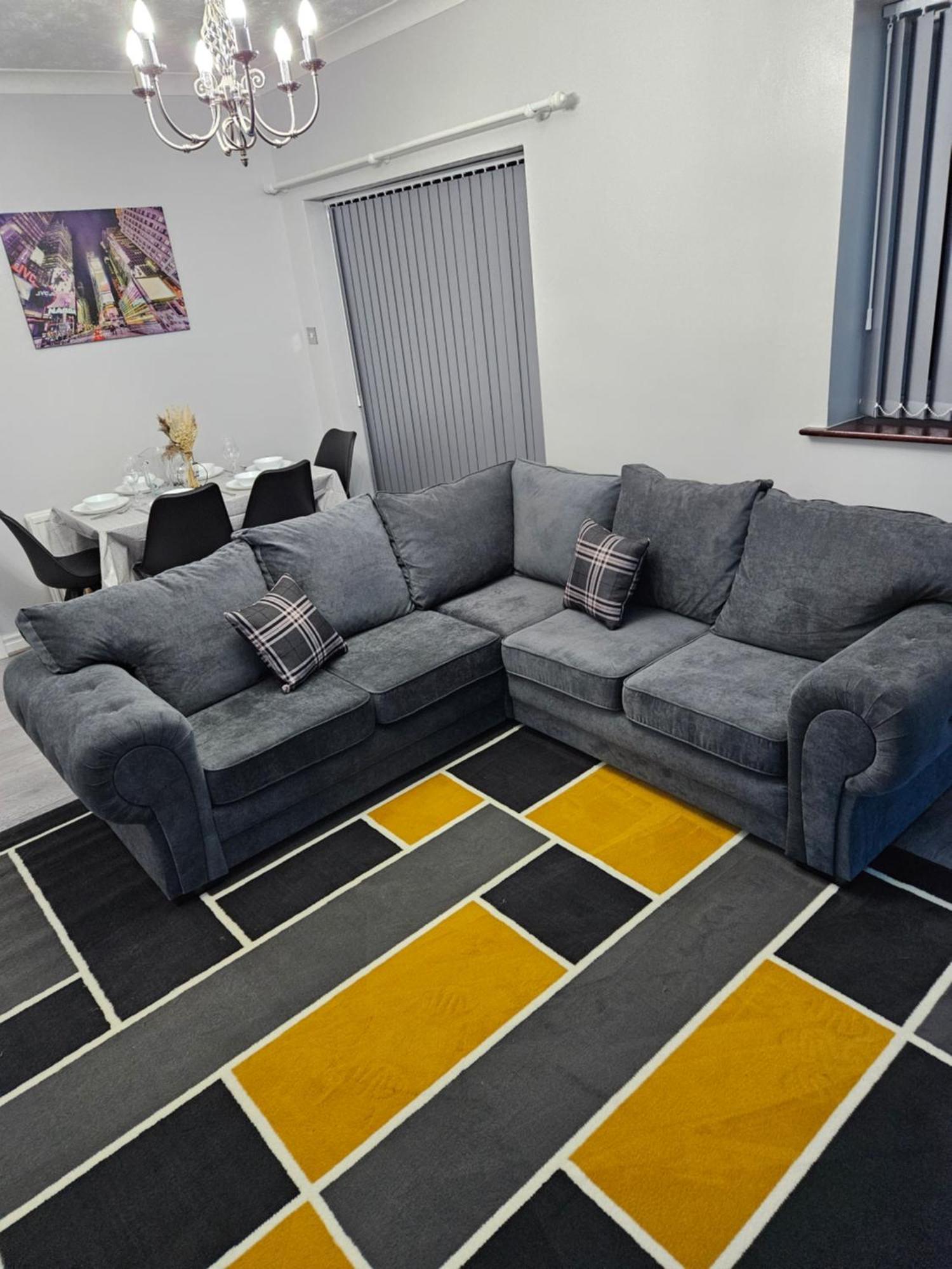 Lister Park Bradford 2Bed Detached Cottage House Parking Cinema Screen Games Room Luaran gambar